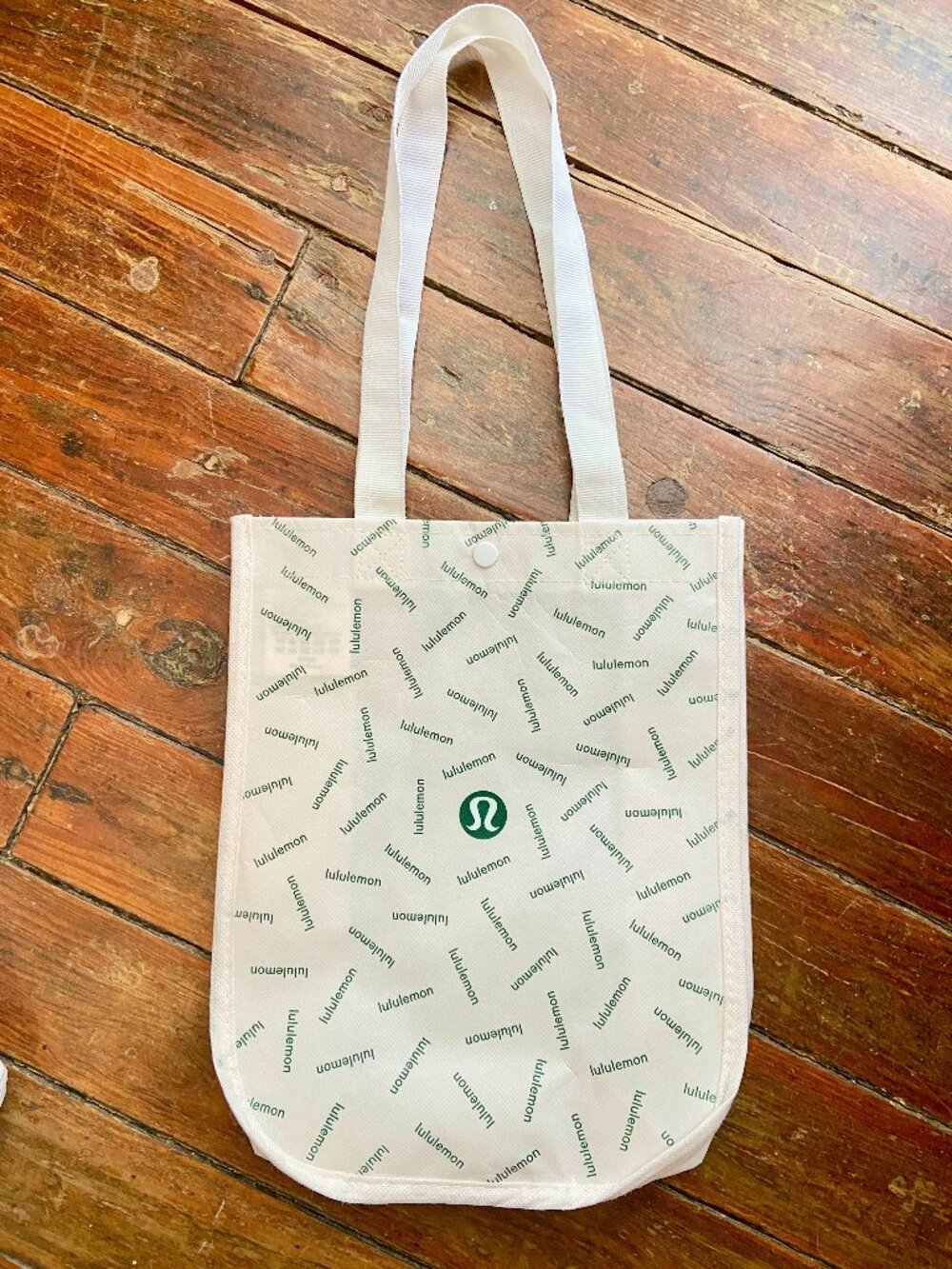 Lululemon Small Green & White Shopping Tote Bag Recycled Materials